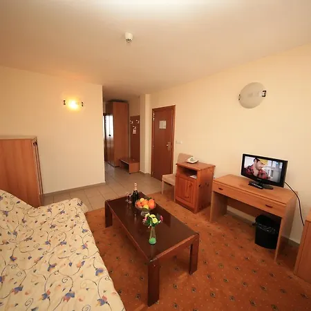 Hotel Bansko 4* בנסקו