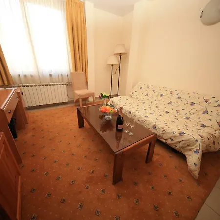 מלון Hotel Bansko 4*